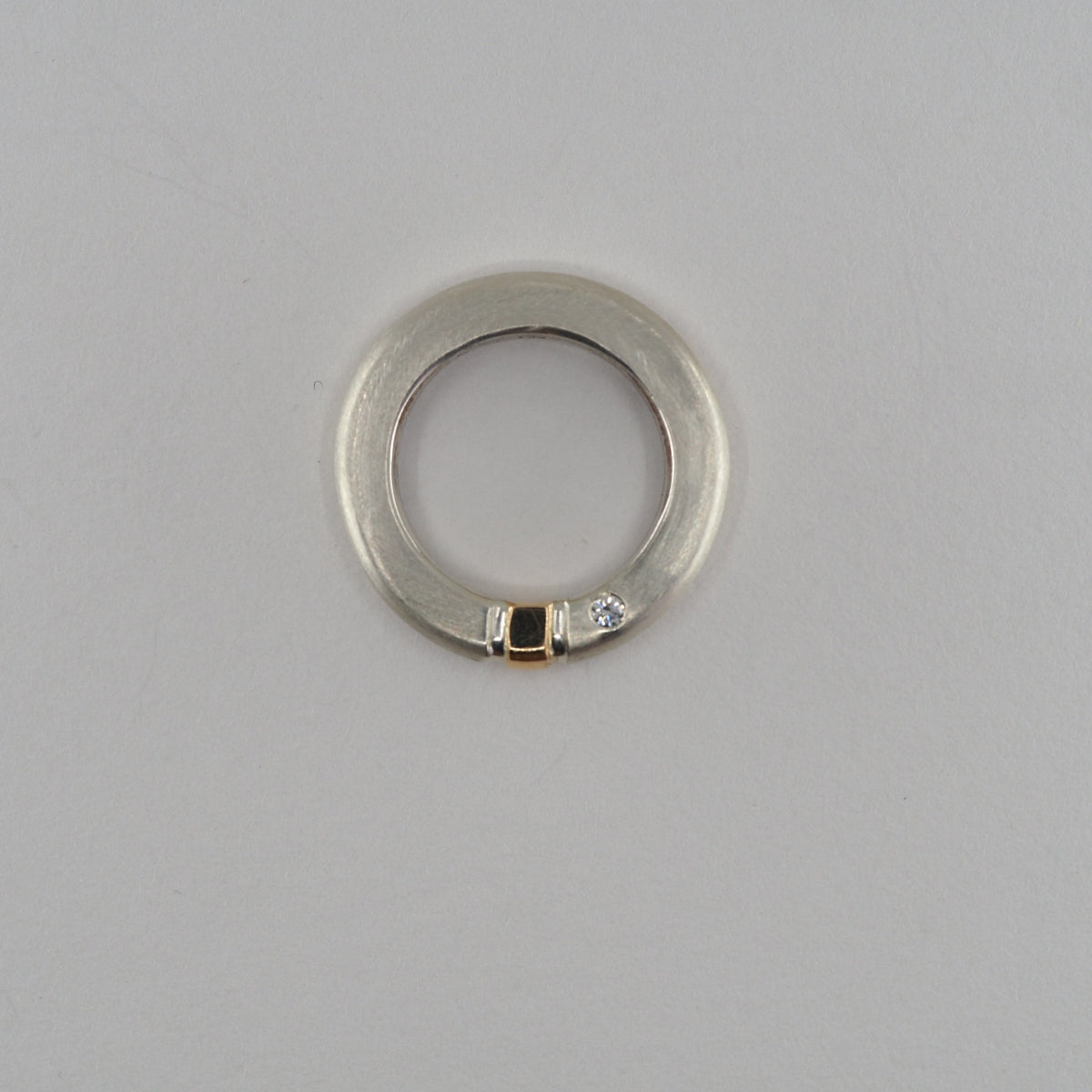 禅美(Zenbi) with Ocean Diamond