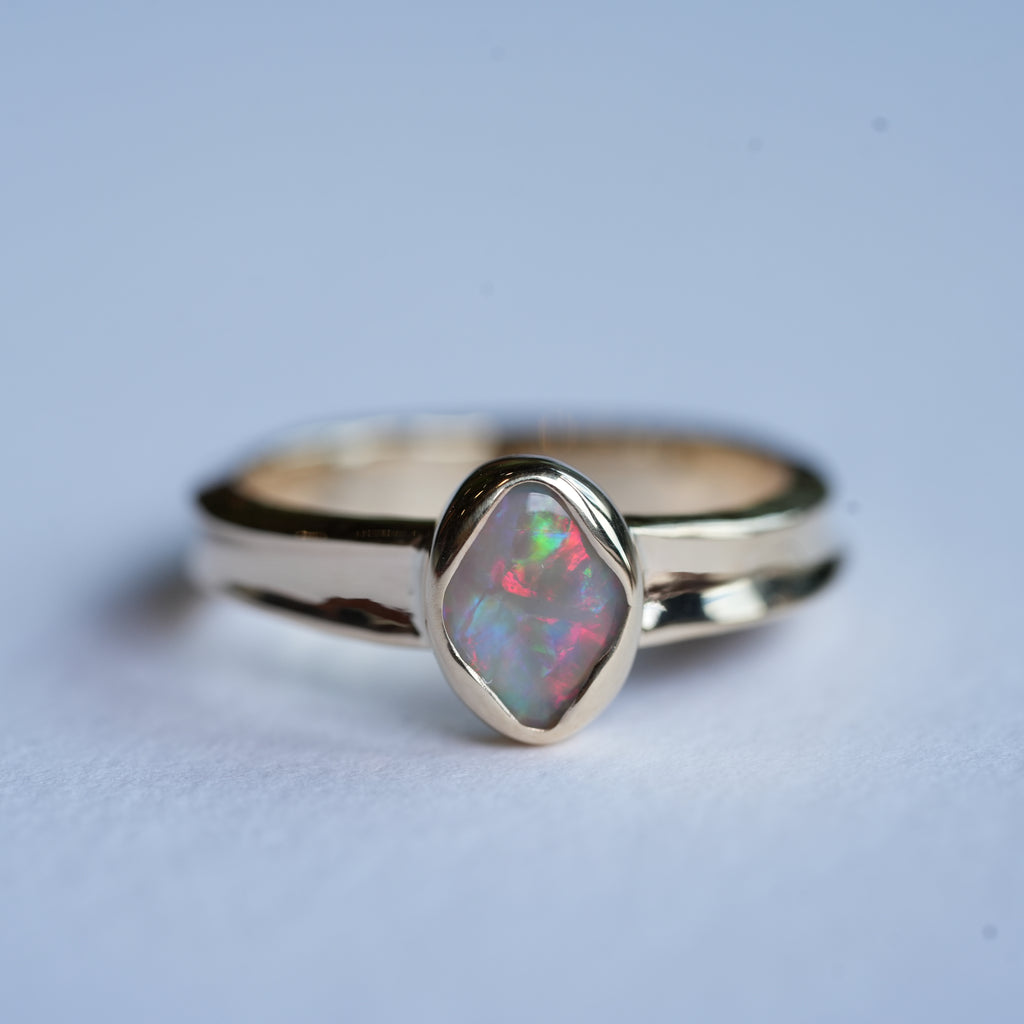 NEW!! Flagstone Australian Opal Ring