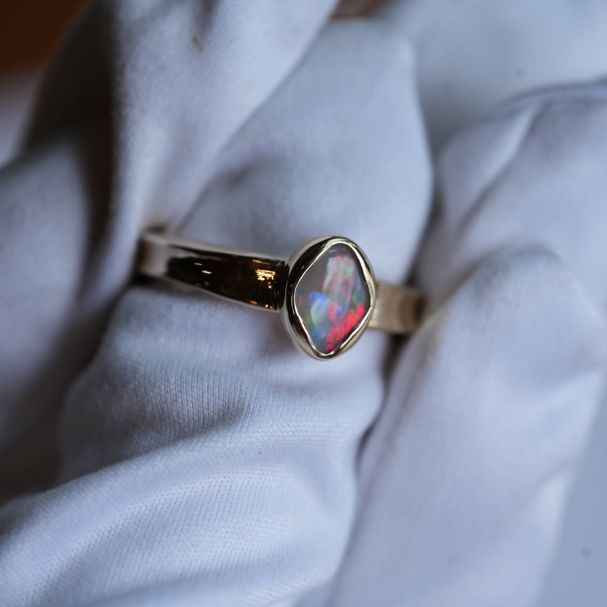 NEW!! Flagstone Australian Opal Ring