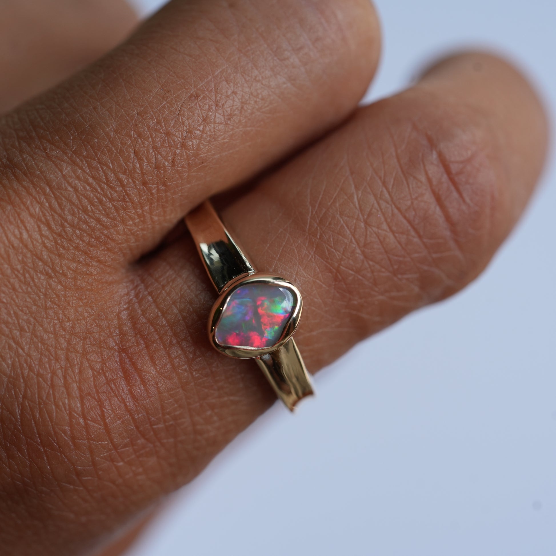 NEW!! Flagstone Australian Opal Ring
