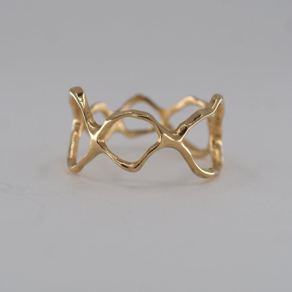 Ocean coral ring