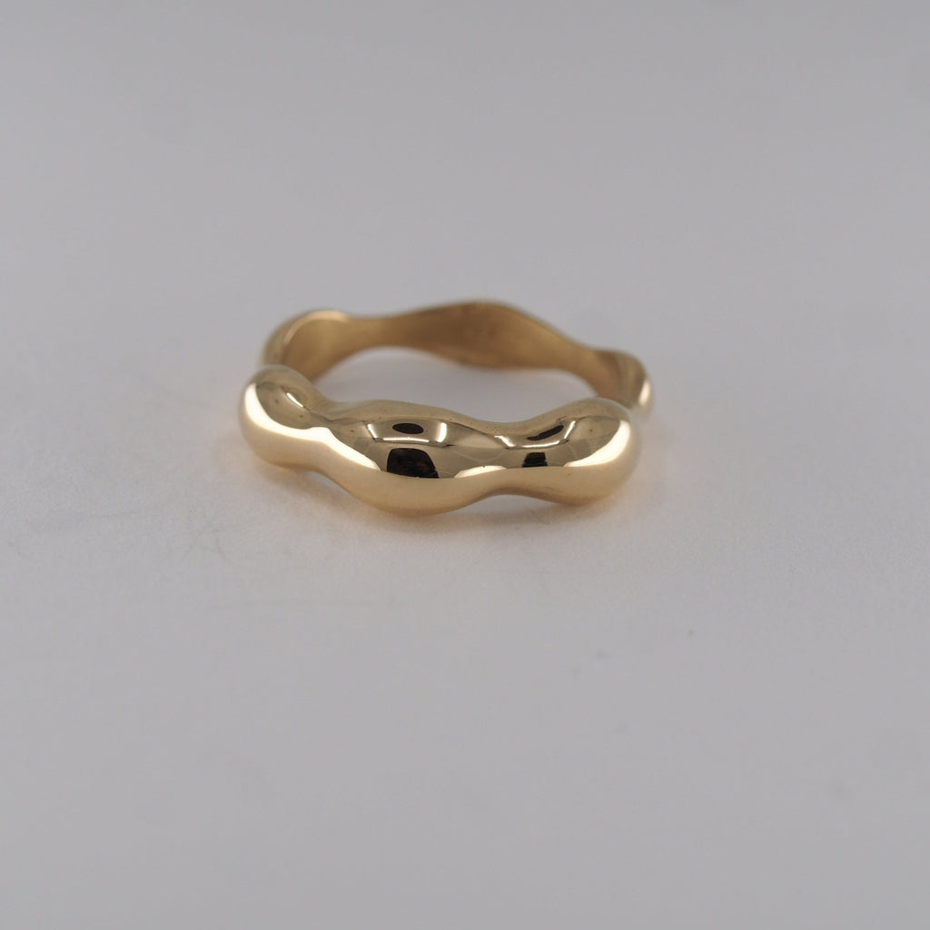 Wave Rolling Ring
