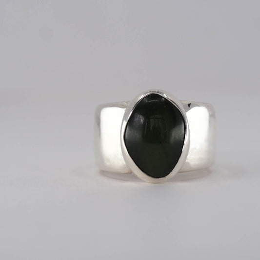 Kahurangi Green Stone Ring 3