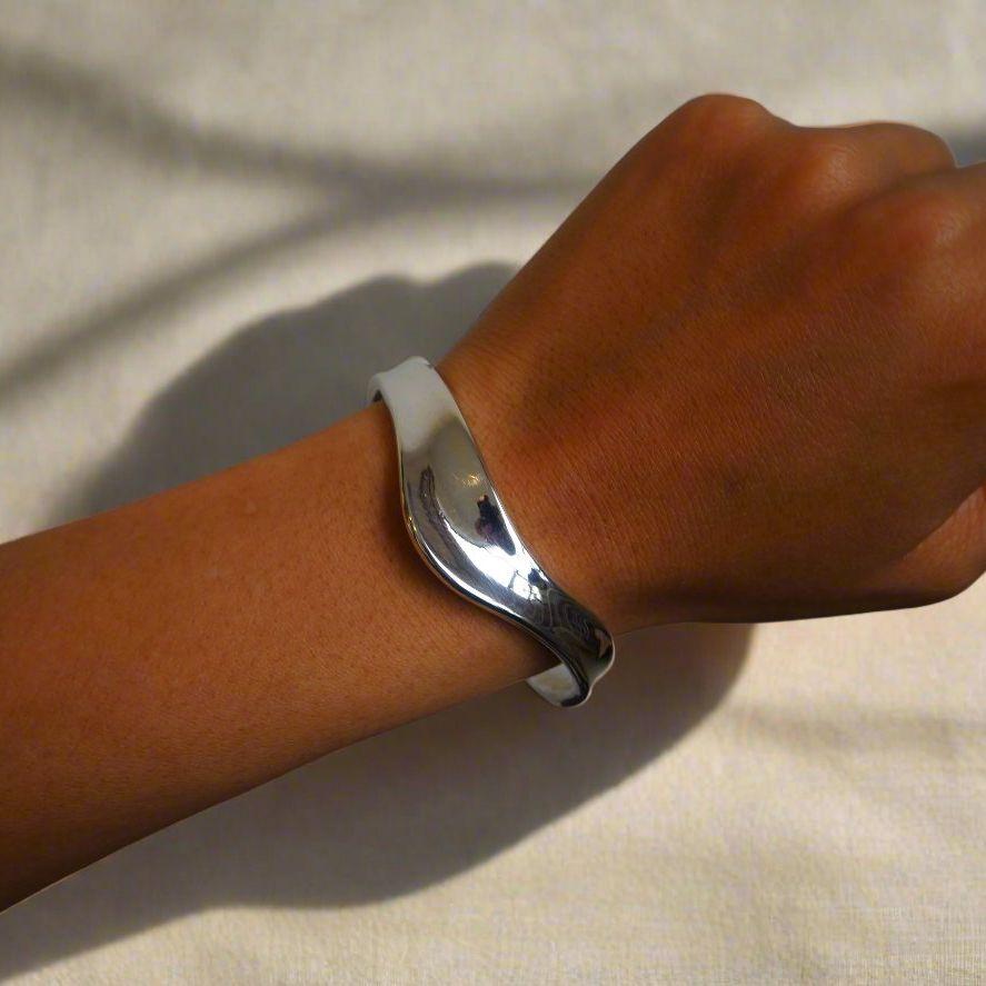 Deepsea Gleam Bangle