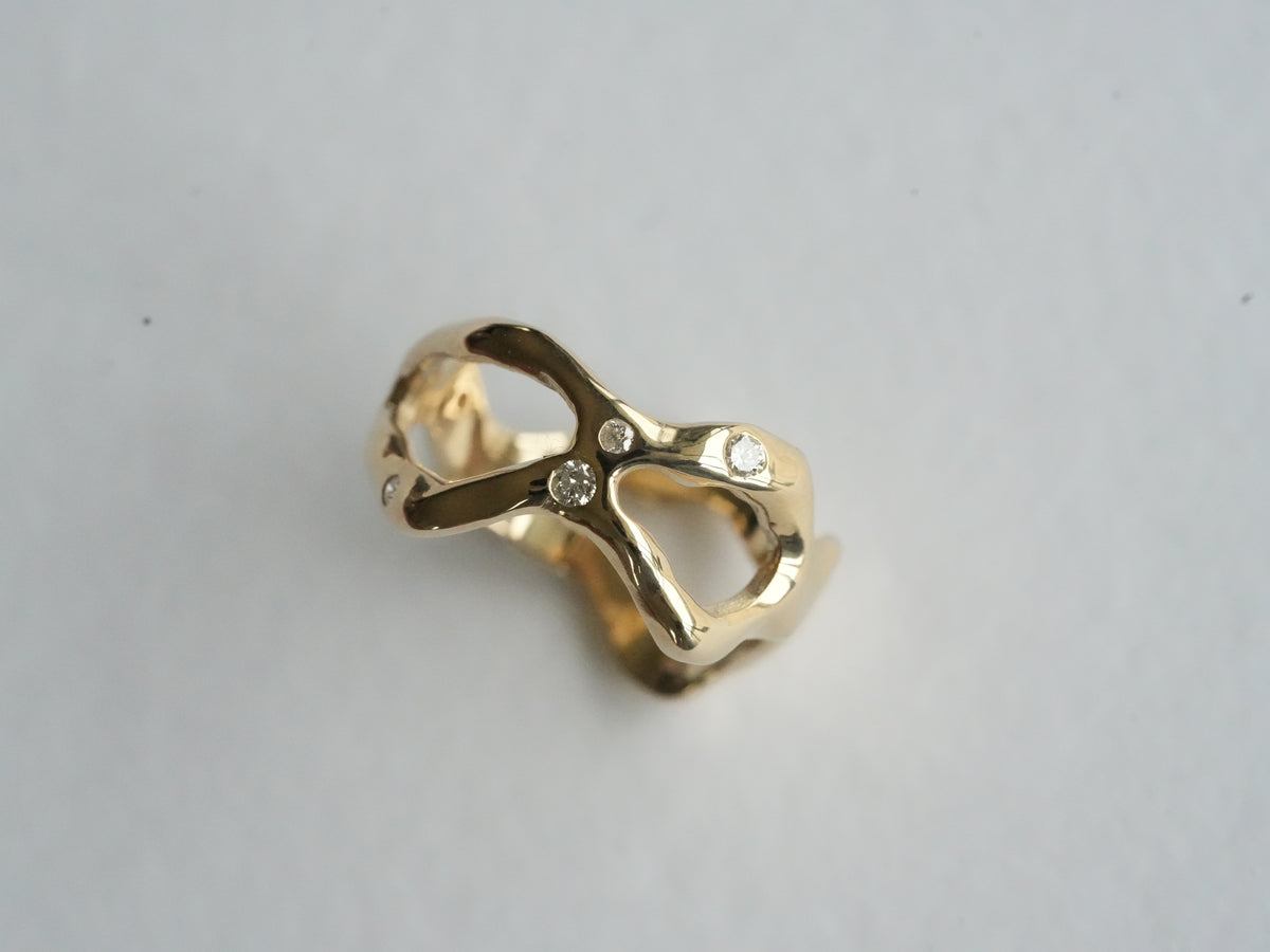 Rocky Ring with Ocean Diamond