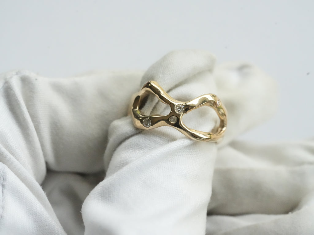 Rocky Ring with Ocean Diamond